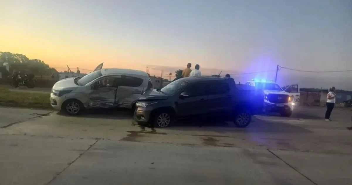 Accidente en La Plata deja dos mujeres hospitalizadas y alarma a los vecinos