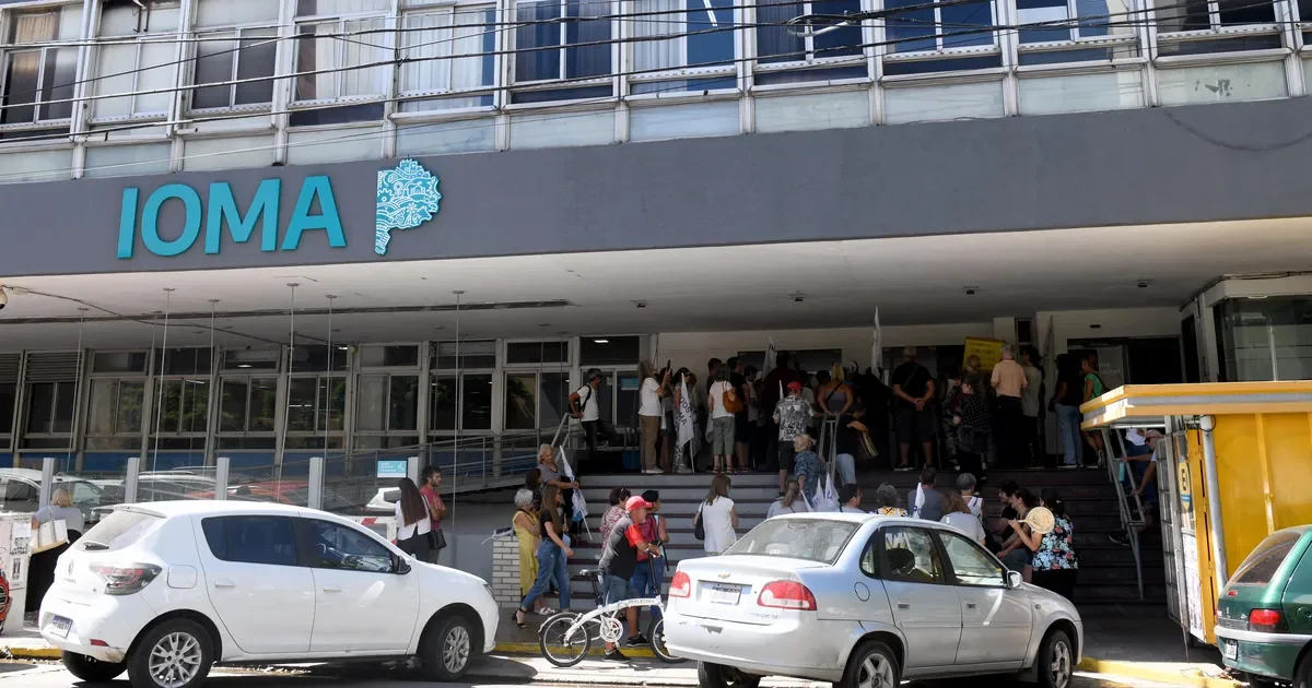Acusado de corrupción en IOMA intenta eludir juicio al denunciar falsificación de firma