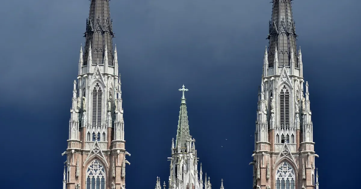 Alerta amarilla por tormentas en La Plata: el fin de semana comienza con sol pero con riesgos climáticos