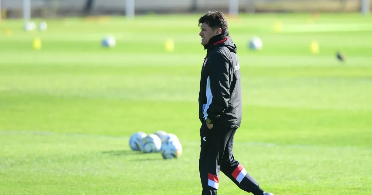 Alexander Medina recibe un apoyo crucial antes de la final de la Supercopa Argentina