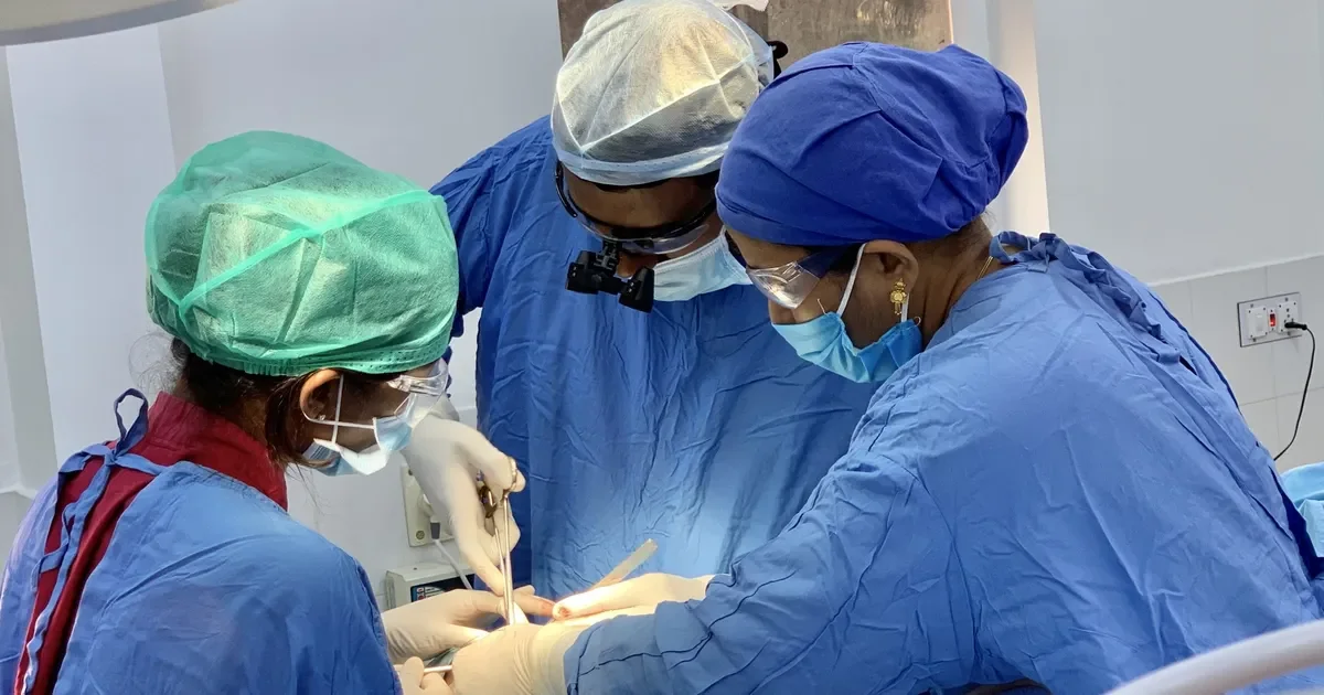 Anestesistas de La Plata en conflicto: cirugías reprogramadas afectan a pacientes y hospitales
