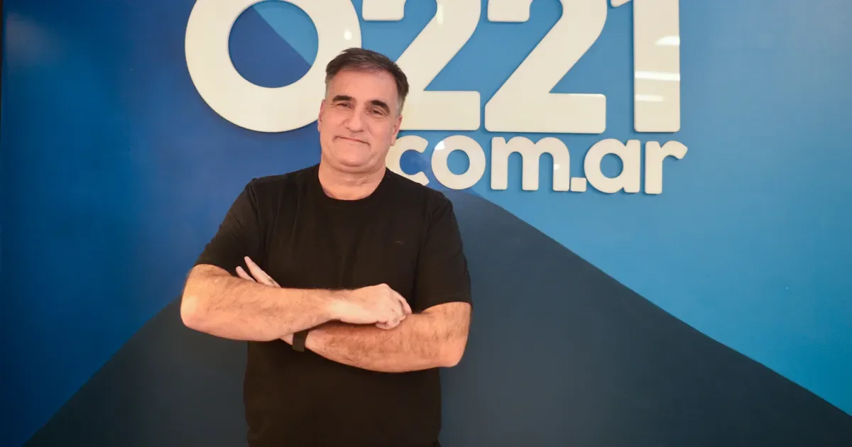 Ariel Pereyra recibe respaldo de Carlos Anacleto en su labor con el equipo de Cambaceres