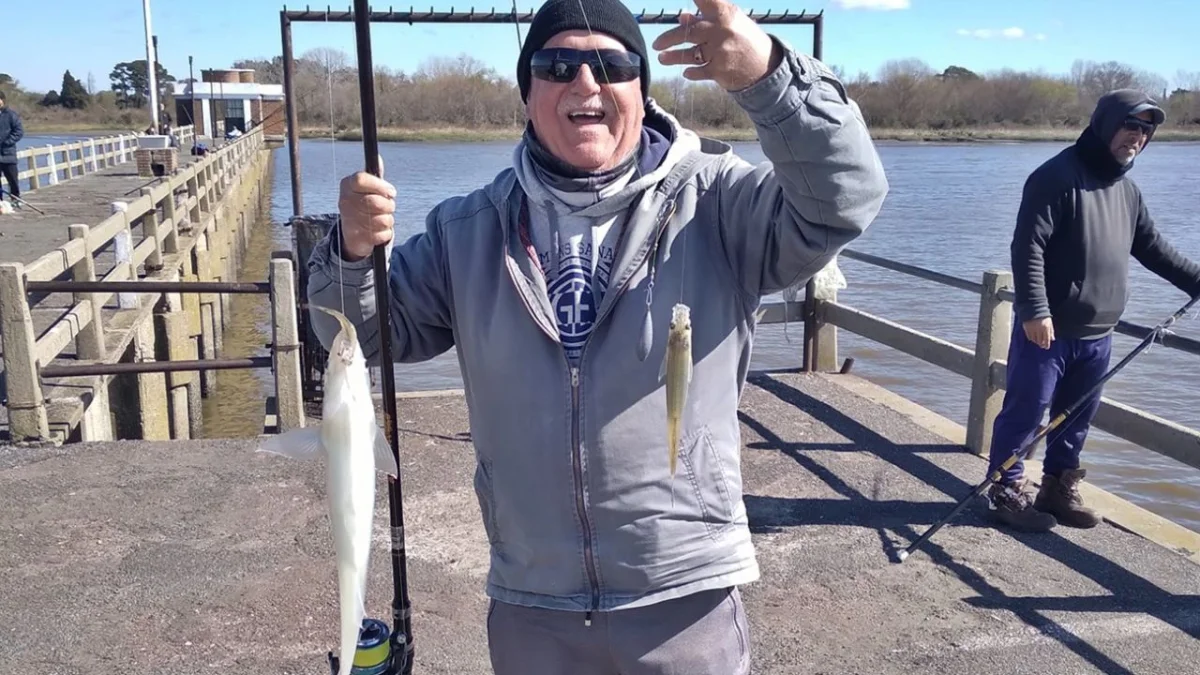 Aumenta la actividad pesquera en Punta Lara, beneficiando a comerciantes de Ensenada y Berisso.