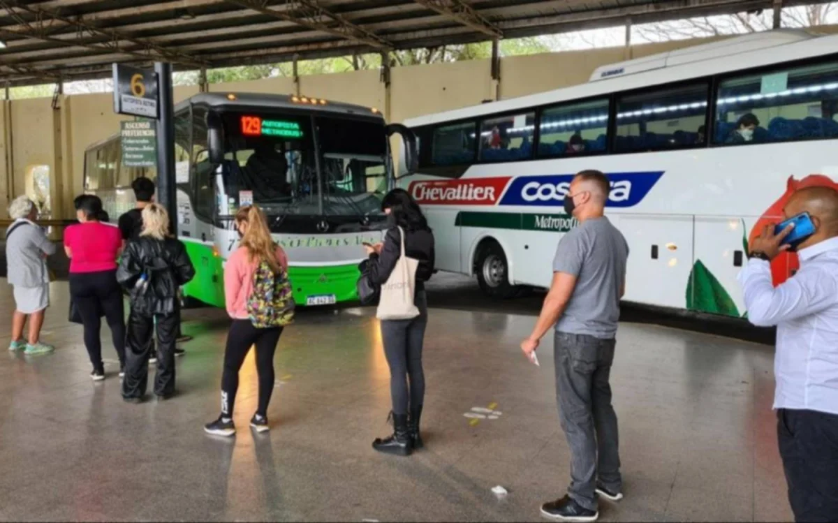 Aumento en el pasaje: viajar entre La Plata y Buenos Aires costará casi $4300 desde febrero