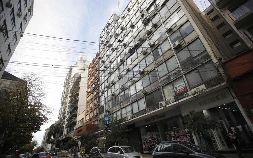 Aumento inesperado en expensas de febrero afecta a vecinos de La Plata