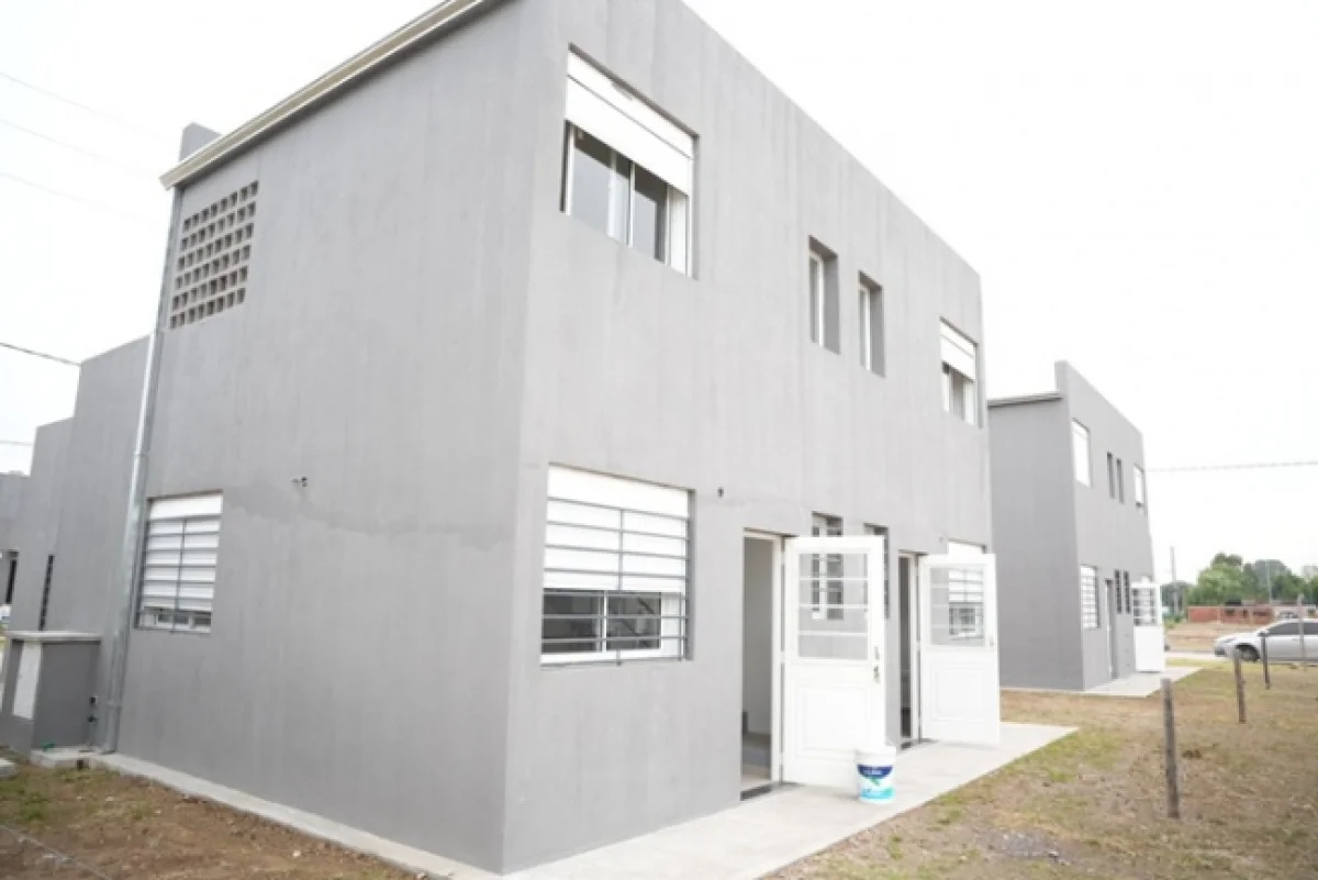 Avanza la construcción de viviendas en Ensenada: impacto en la comunidad local