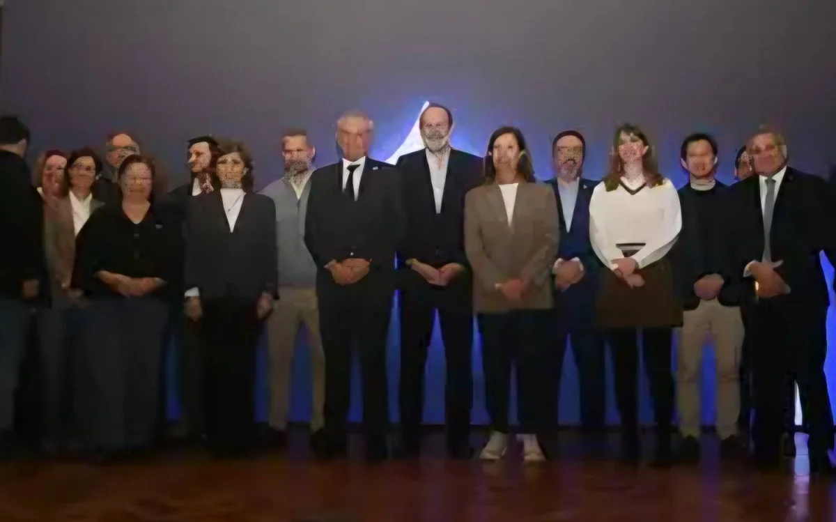 Bahía Blanca promueve la IA: beneficios para la producción local y el empleo.