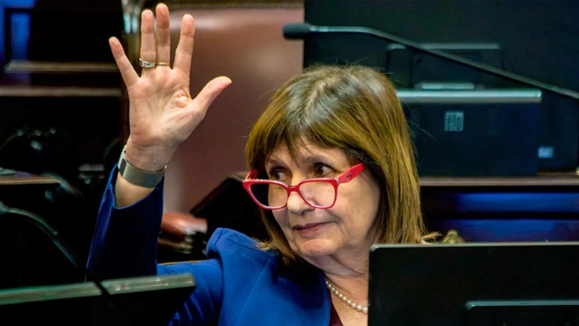 Bullrich reafirma su autonomía mientras se posiciona frente a Milei en la política local