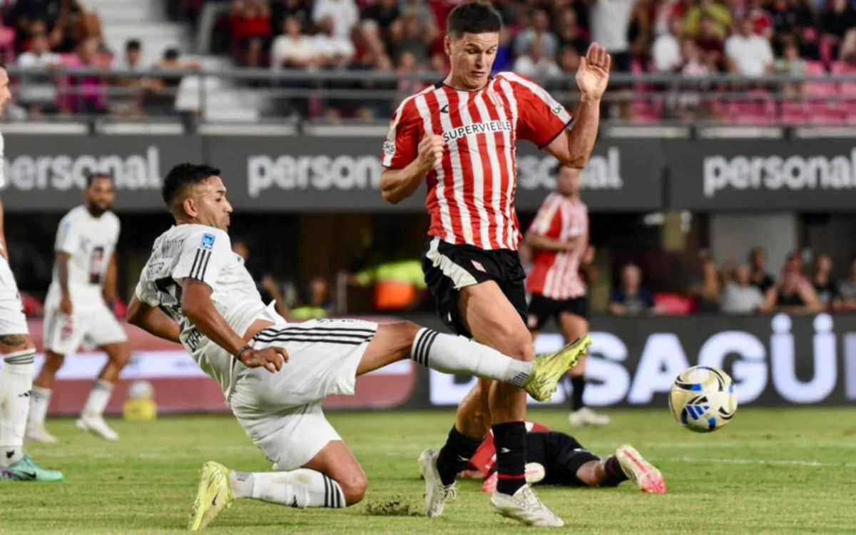 Carrillo brilla y asegura la victoria de Estudiantes en un partido decisivo contra Riestra