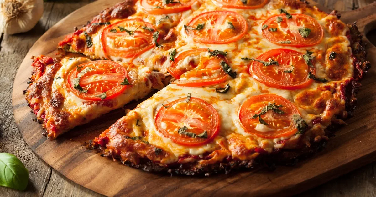 Cierre de pizzería en La Plata agrava la crisis comercial en el centro de la ciudad