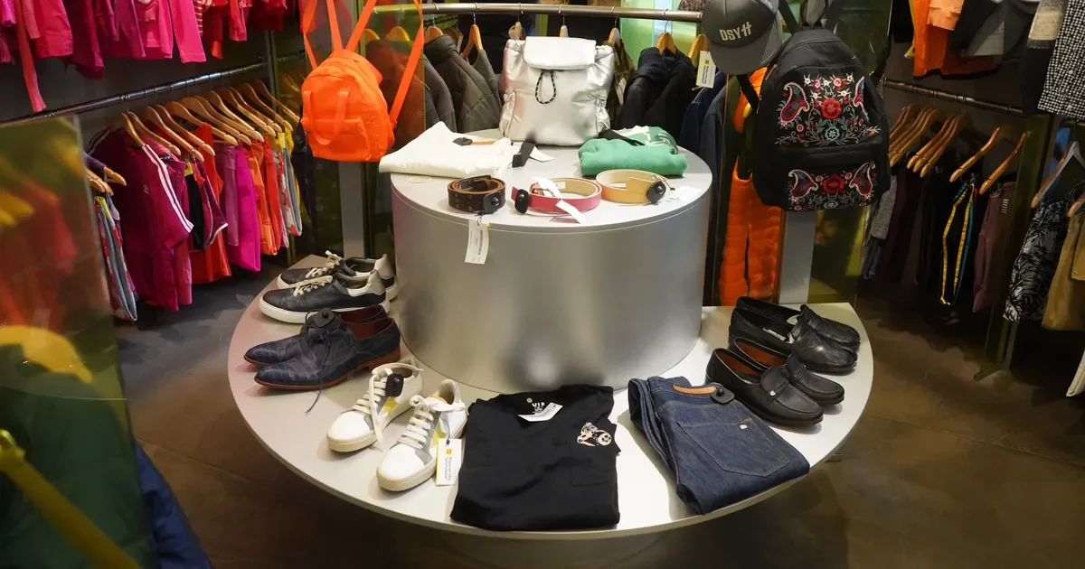 Cocoliche en La Plata: la tienda que promueve la moda circular y el consumo responsable