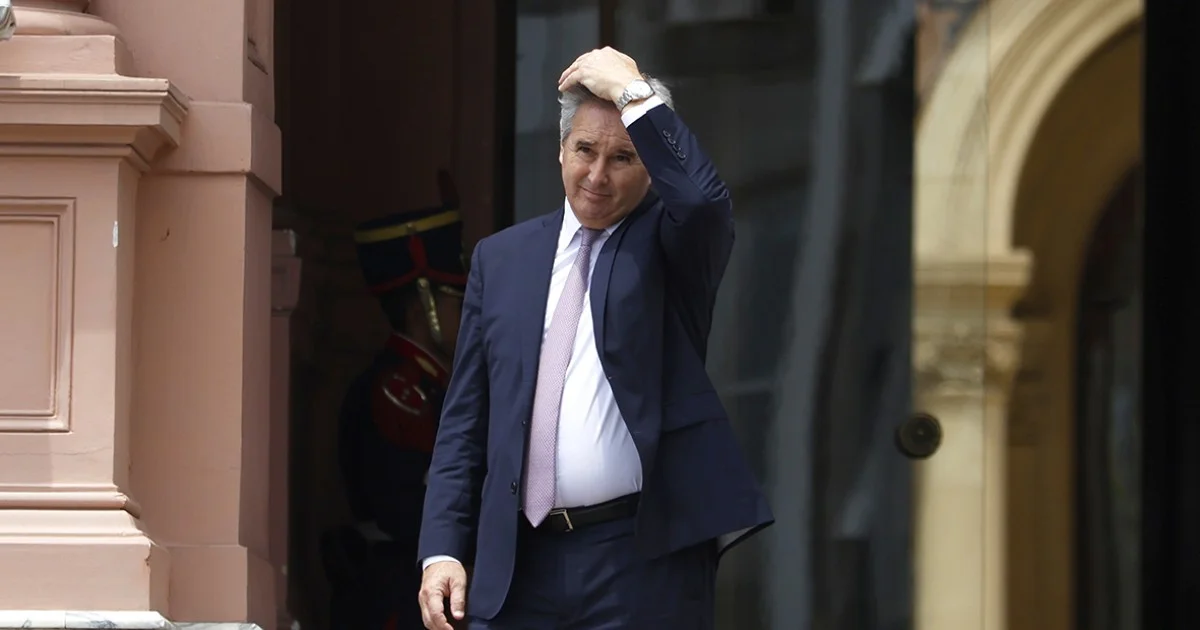 Confusión en la política: Milei desmiente rumores sobre sucesión de Maduro en La Plata