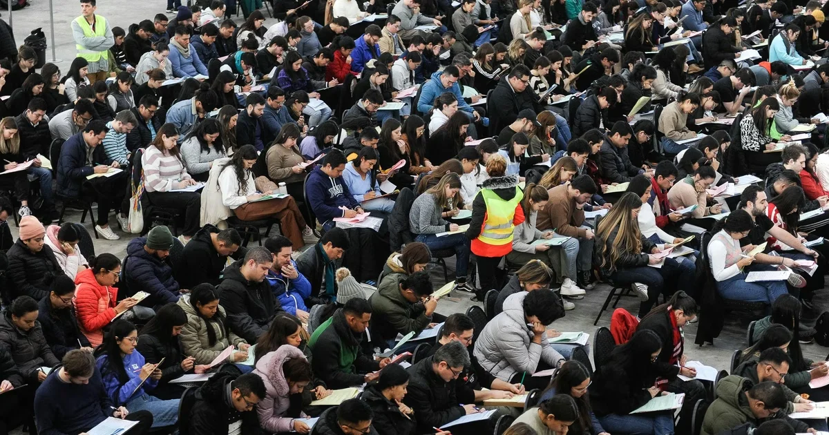 Controles en residencias: la provincia asegura transparencia en exámenes de estudiantes