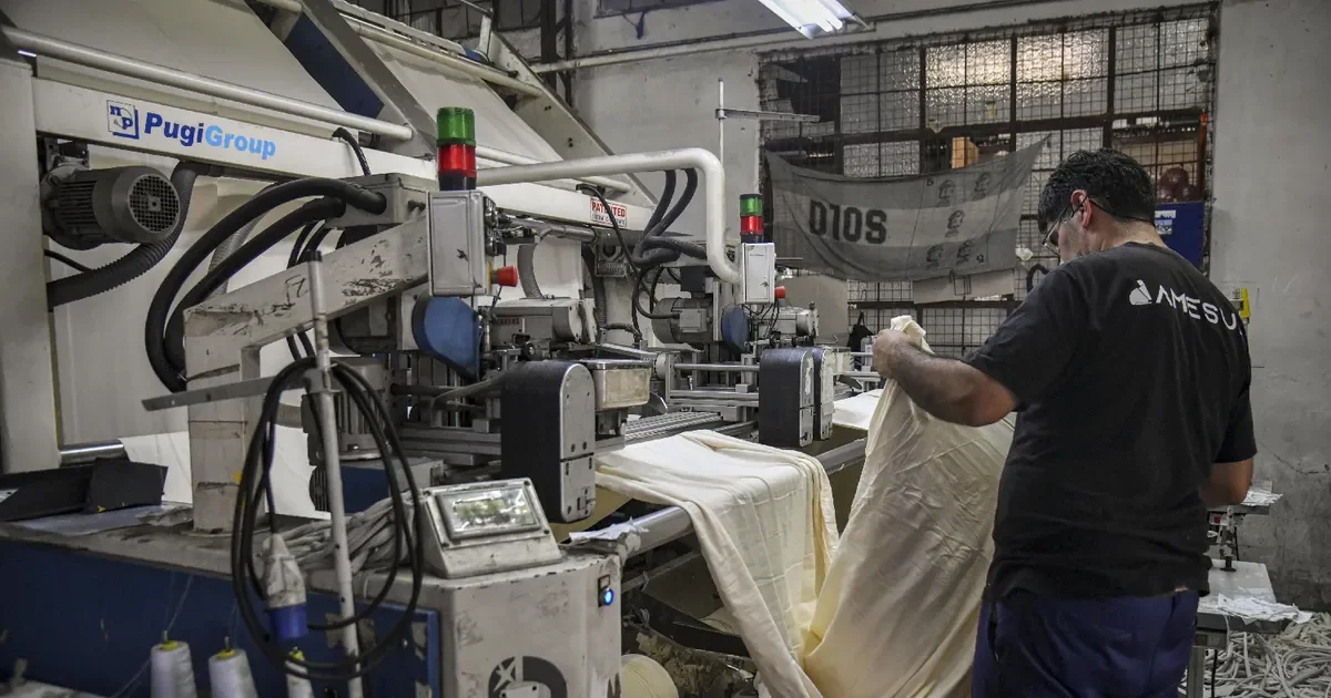 Crece el descontento en La Plata: vecinos enfrentan dificultades por empleo y precios altos