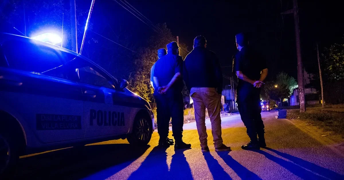 Crimen a puñaladas en La Plata: impacta a la comunidad y despierta inquietud vecinal.