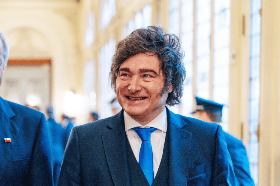 Crisis en Argentina: el superávit fiscal no frena el descontento social y político