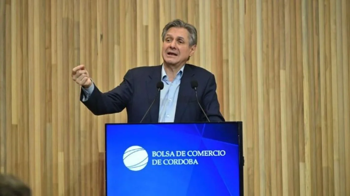 Daza destaca la apertura económica: implicaciones para empresas locales en Ensenada y La Plata
