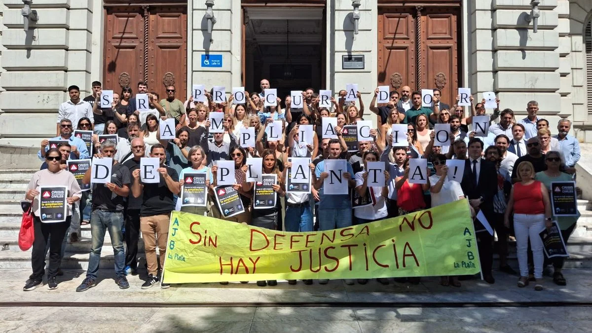 Defensorías Civiles de La Plata exigen respuestas a la Procuración por derechos vulnerados