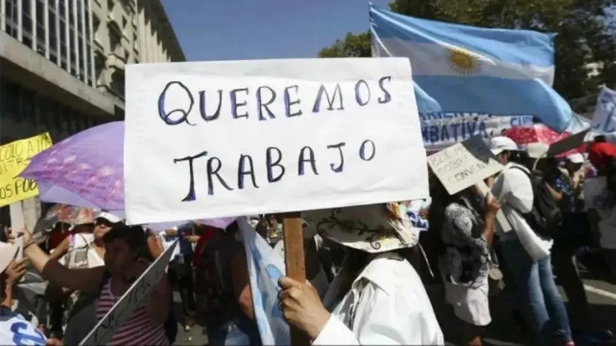 Desempleo en La Plata, Berisso y Ensenada: 40 mil familias en crisis laboral