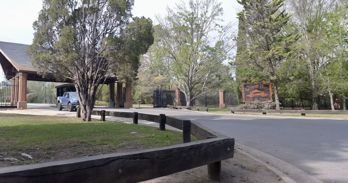 Detenido un ladrón tras ingresar a una vivienda del Grand Bell en plena transmisión del partido