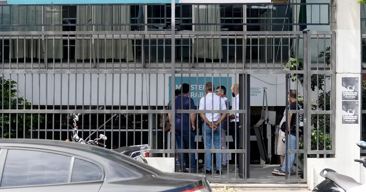 Docentes de La Plata y Berisso se preparan para la reunión salarial de este viernes