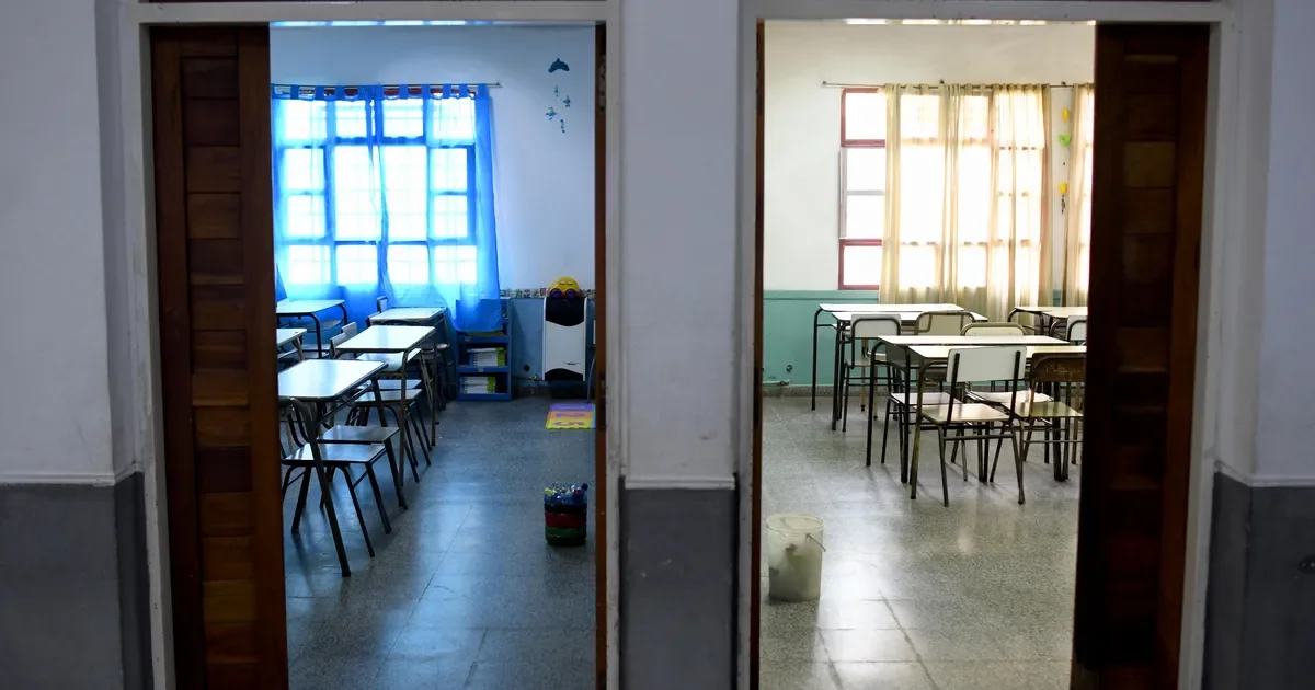 Docentes de La Plata y Ensenada afectarán clases con paro por reclamos salariales este miércoles