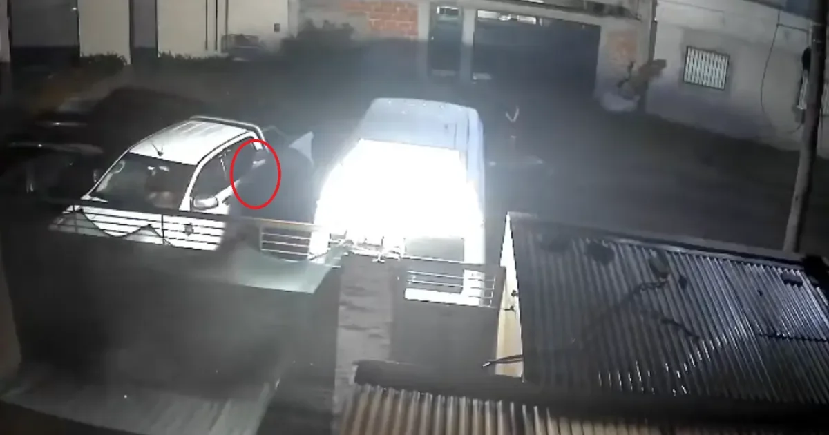 Dueño de camioneta persigue y atrapa a ladrones en pleno centro de La Plata