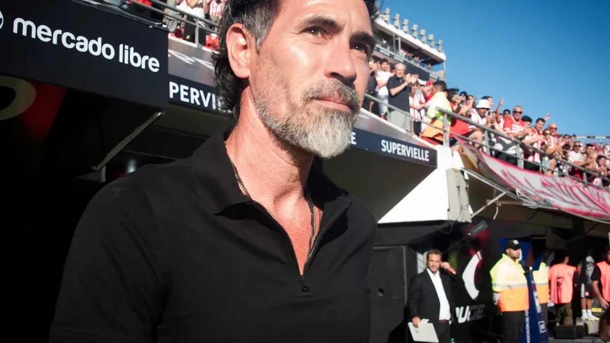 Eduardo Domínguez asume la dirección técnica de Atlético Mineiro en un nuevo desafío.