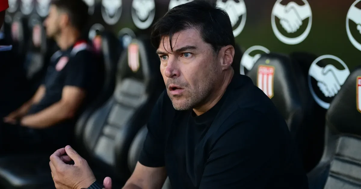 Eduardo Domínguez se acerca al récord de Alexander Medina en la Liga Profesional