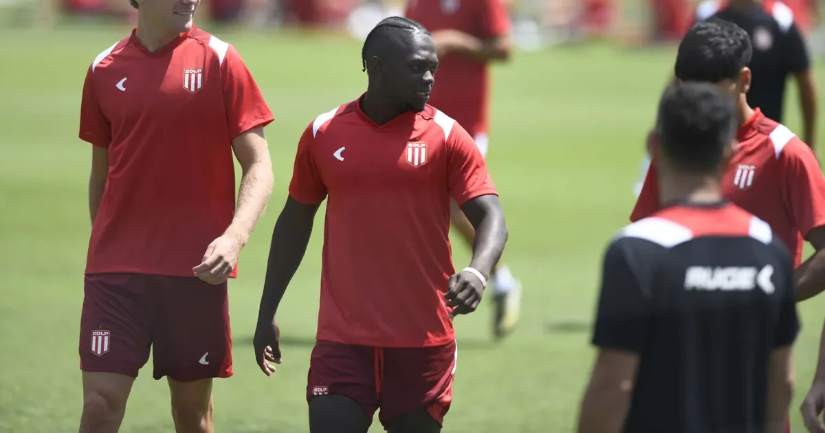 Edwuin Cetré reafirma su compromiso con Estudiantes y descarta rumores de salida