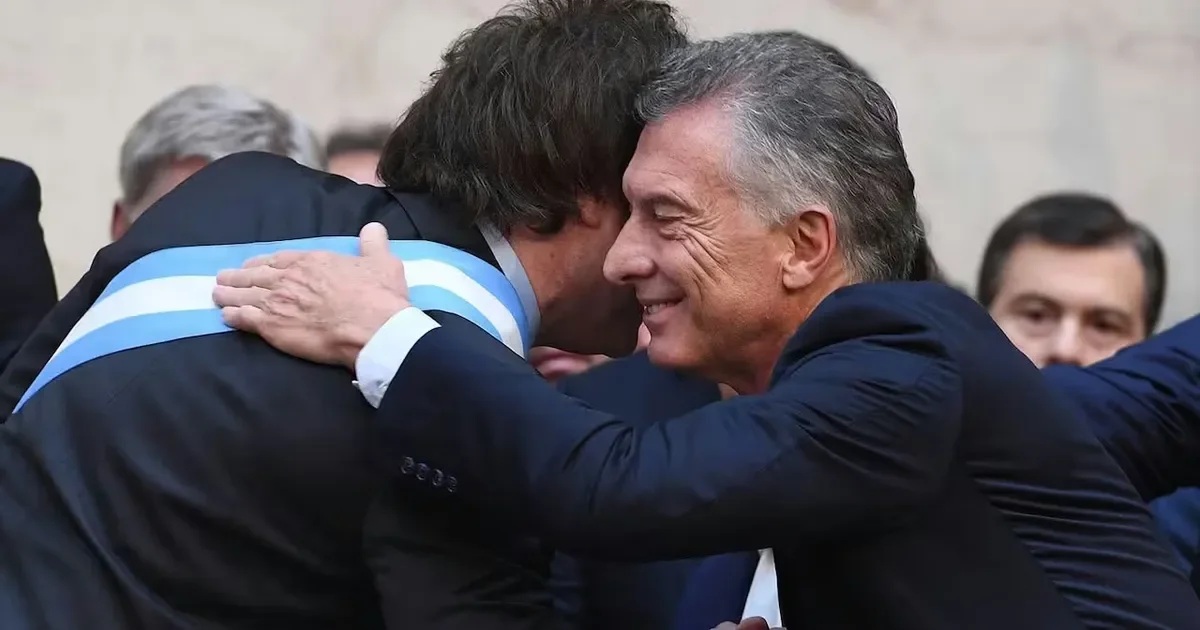 El apoyo de Javier Milei a Manuel Adorni genera debates entre dirigentes del PRO