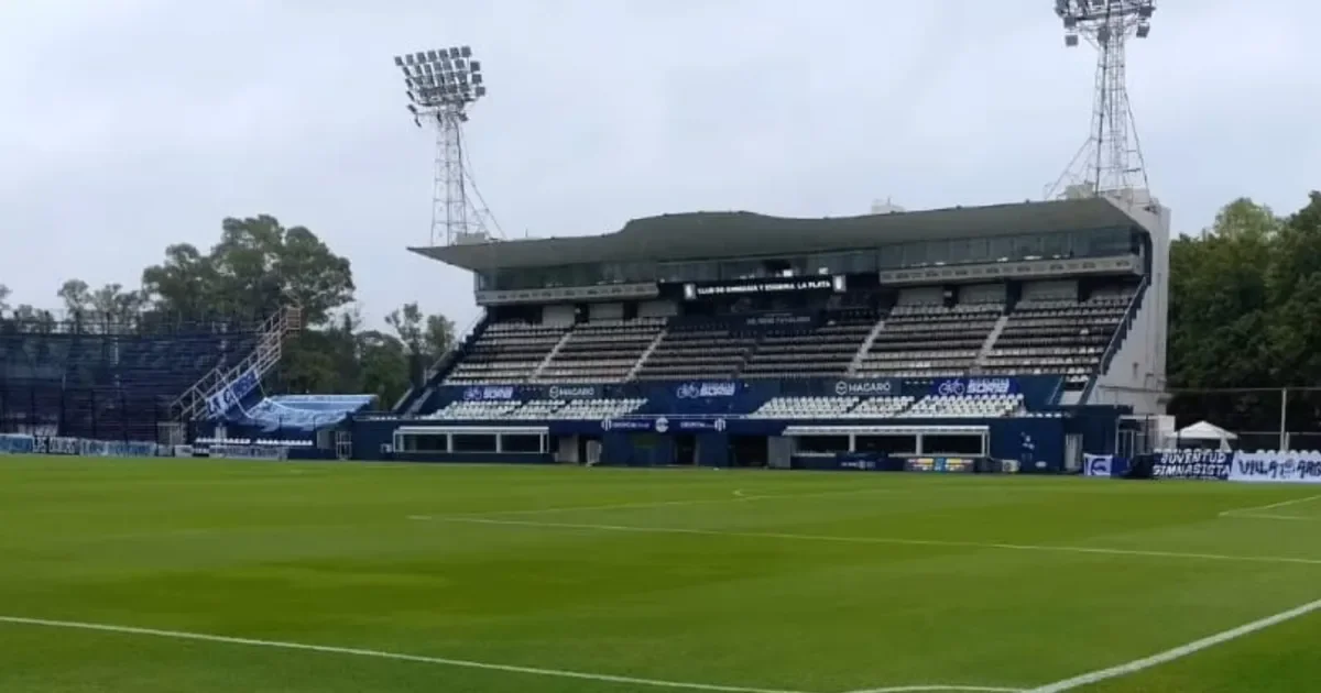 El clásico platense se vive intensamente: Gimnasia y Estudiantes se enfrentan en La Plata
