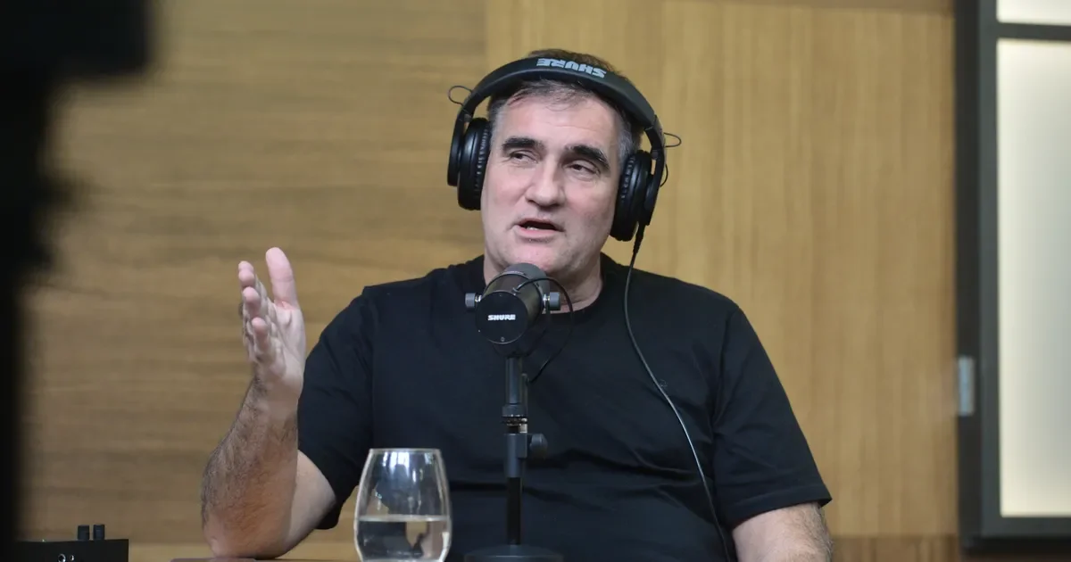 El director técnico de Gimnasia revela sus expectativas y planes para el equipo