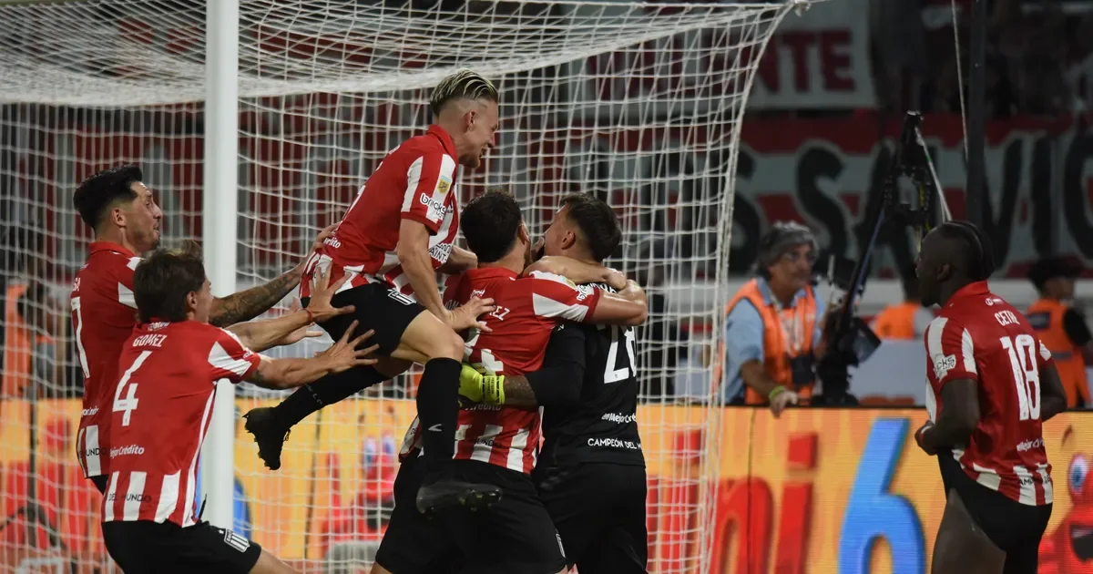 El ex Estudiantes Brayan López se consagra campeón en su nuevo club en tiempo récord