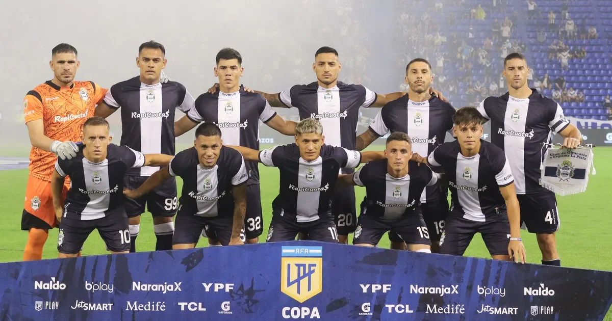El ex jugador de Gimnasia genera expectativa en La Plata con su misteriosa publicación.