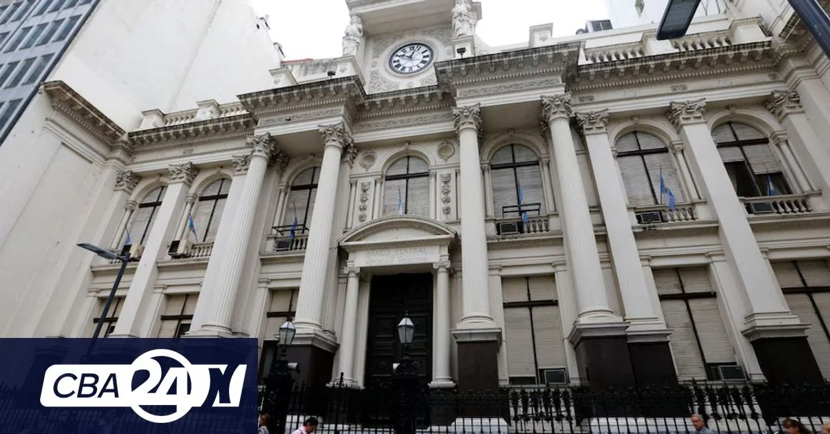 El FMI anticipa un crecimiento económico y baja de inflación para Argentina, según el último informe.