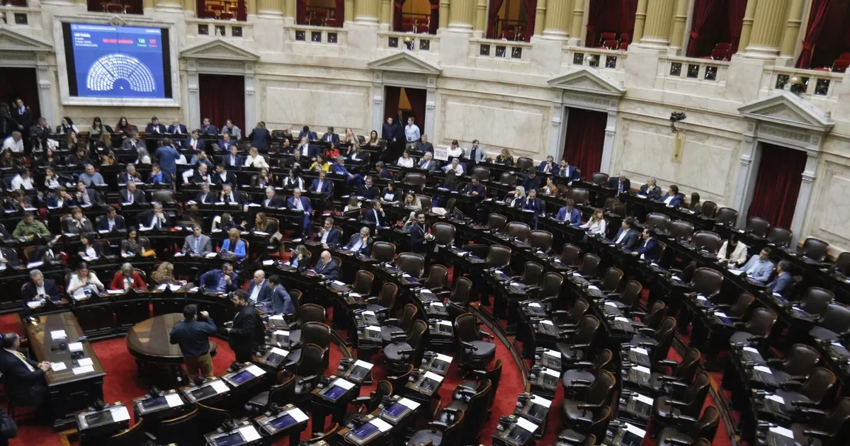 El Gobierno busca consenso con aliados para definir el presupuesto en La Plata esta semana
