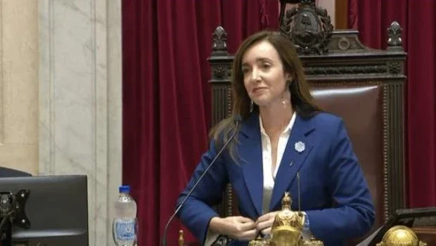 El peronismo ausente: la oposición se redefine en la política de La Plata