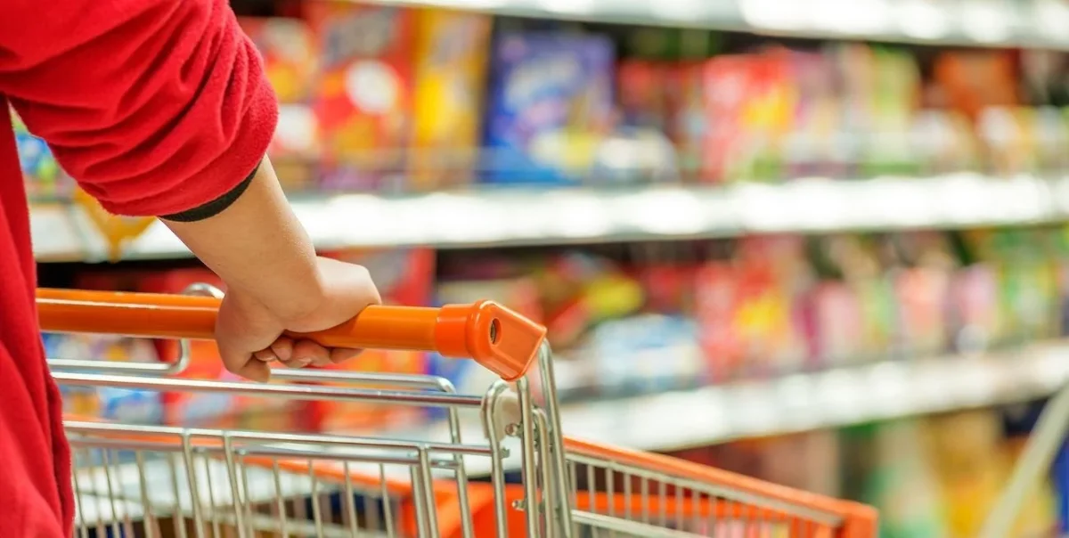 El repunte del consumo en La Plata enfrenta retos significativos para los comerciantes locales
