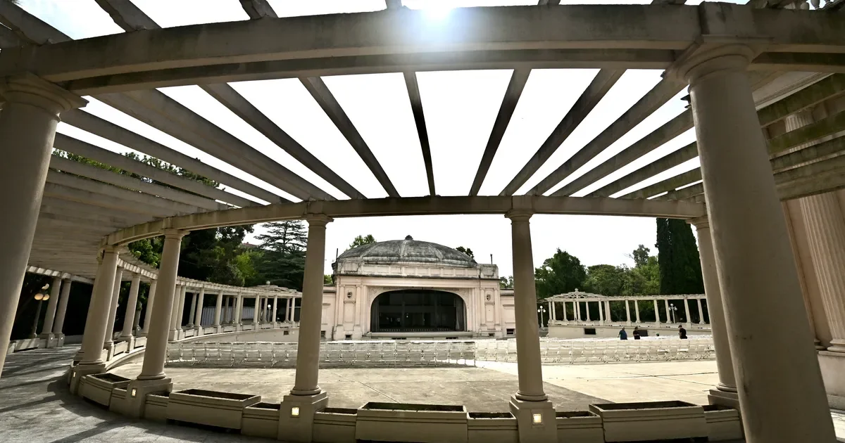 El Teatro del Lago de La Plata inicia su transformación después de más de una década de olvido