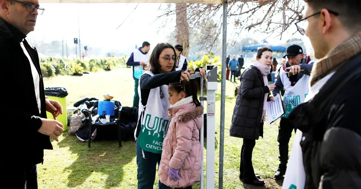 El Tren Sanitario de la UNLP ya asiste a vecinos de La Plata con servicios esenciales