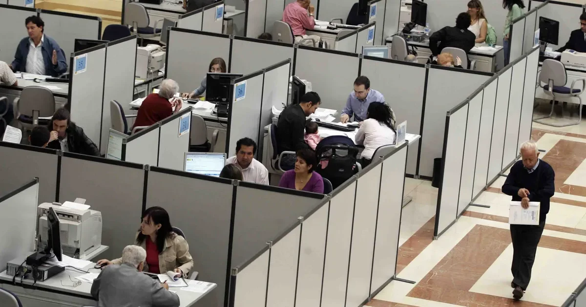 Estatales de La Plata y Ensenada podrían disfrutar de nueva licencia de 15 días por bienestar laboral