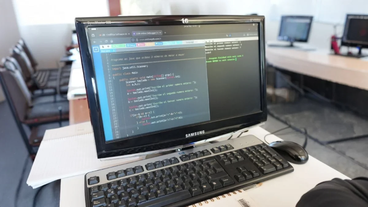 Estudiantes de La Plata accederán a capacitación gratuita en tecnología este mes
