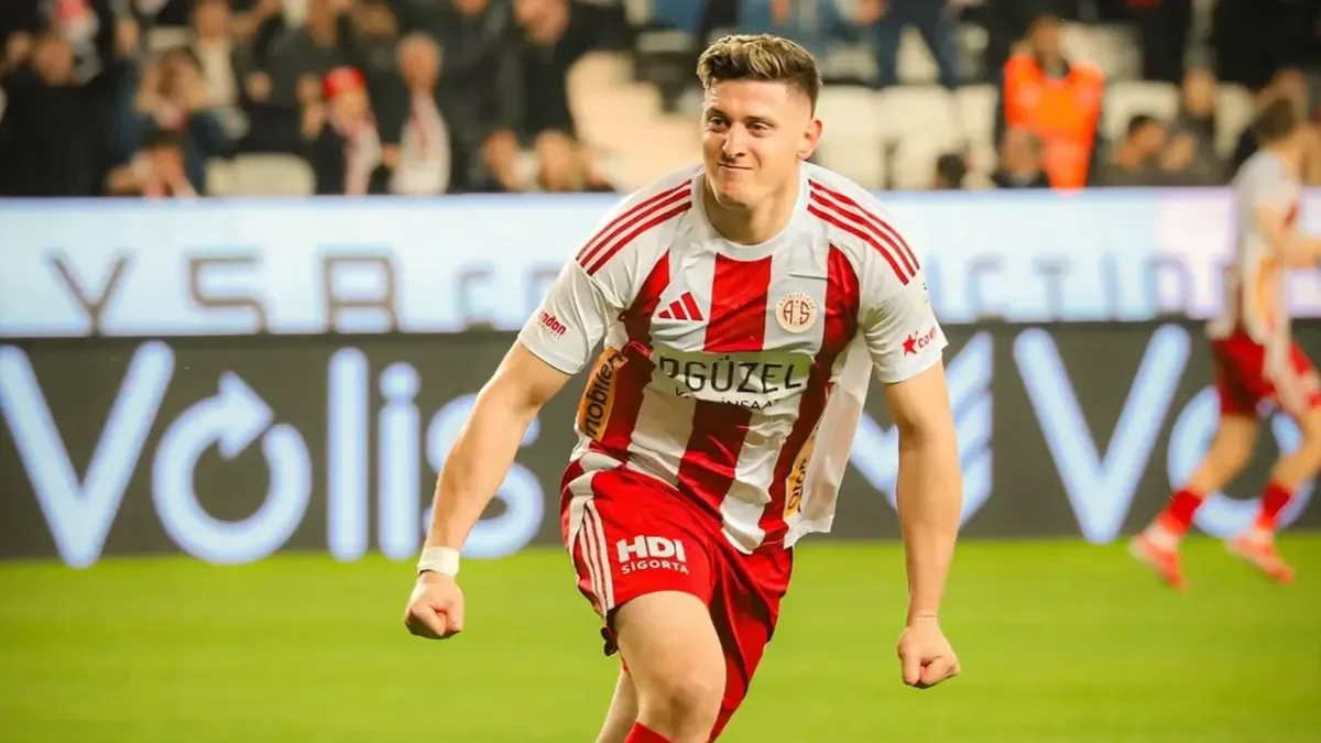 Estudiantes de La Plata se preparan para incorporar un nuevo refuerzo en su plantel