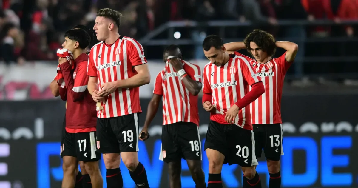 Estudiantes se prepara para enfrentar a Vélez con un árbitro designado clave