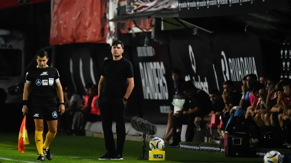 Estudiantes se prepara para recibir a figuras clave: gran expectativa entre los hinchas