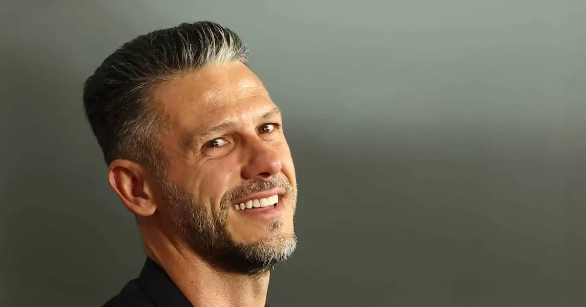 Estudiantes se prepara para recibir a Martín Demichelis en el Estadio UNO contra Sarmiento