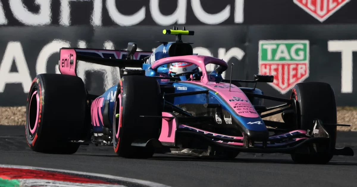 Franco Colapinto brilla en su debut con Alpine, sumando puntos en Ensenada