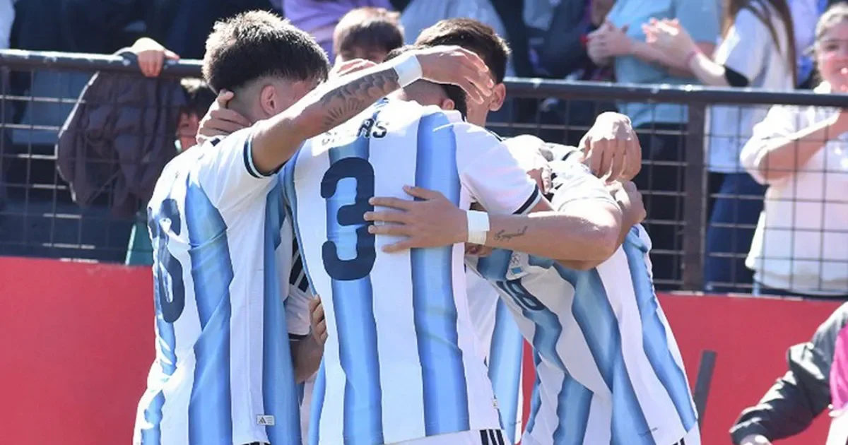 Franco Domínguez Ávila brilla en su debut con gol en la Selección argentina
