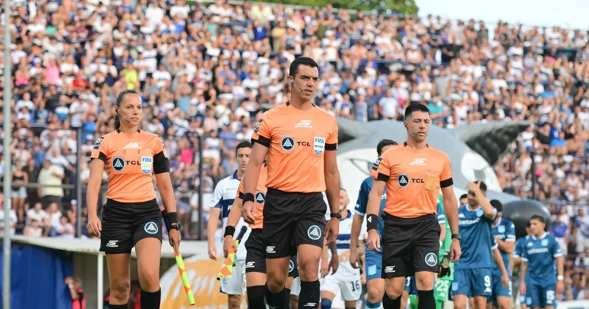 Gimnasia busca revertir la racha negativa con el regreso de Leandro Rey Hilfer al mando